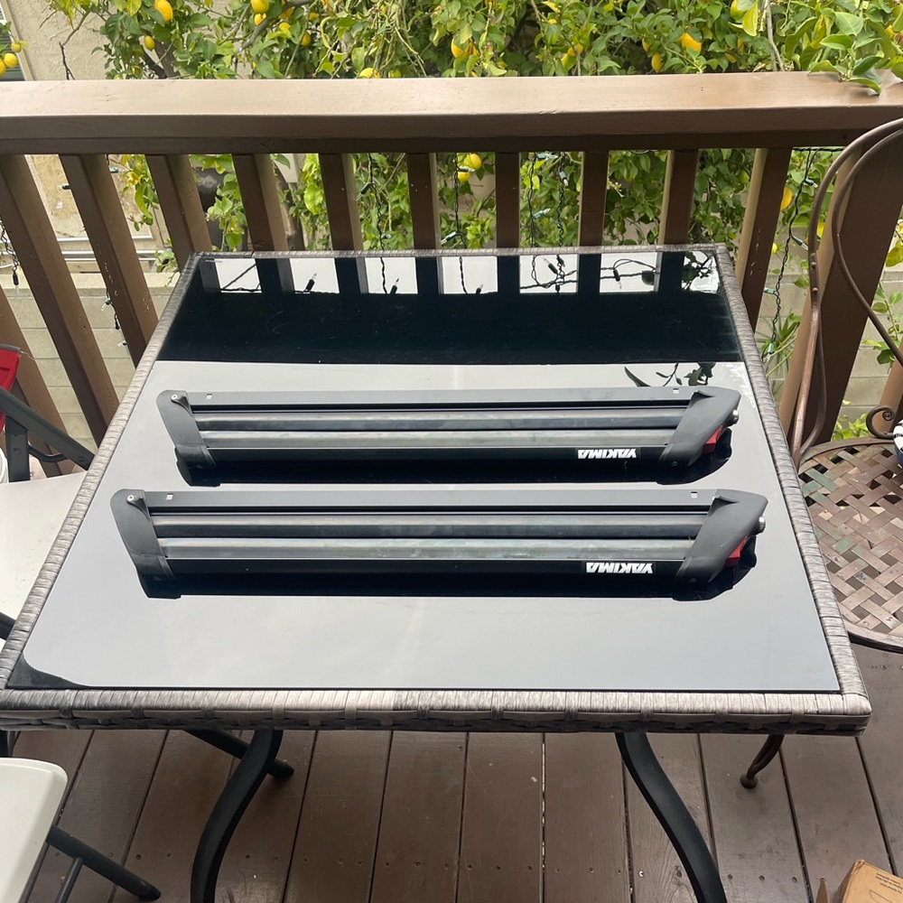 Yakima :: SKI & SNOWBOARD :: Buttondown 6 :: Roof Rack
